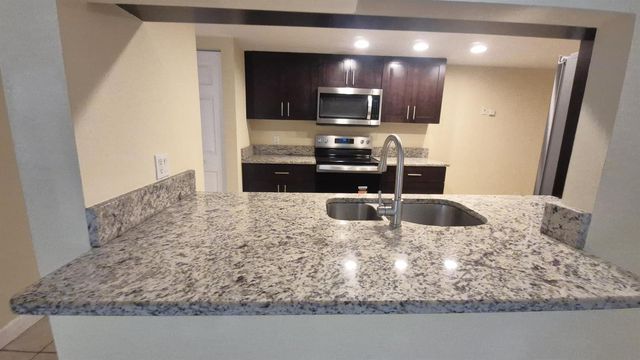 820 Lavers Circle G409, Delray Beach, FL 33444