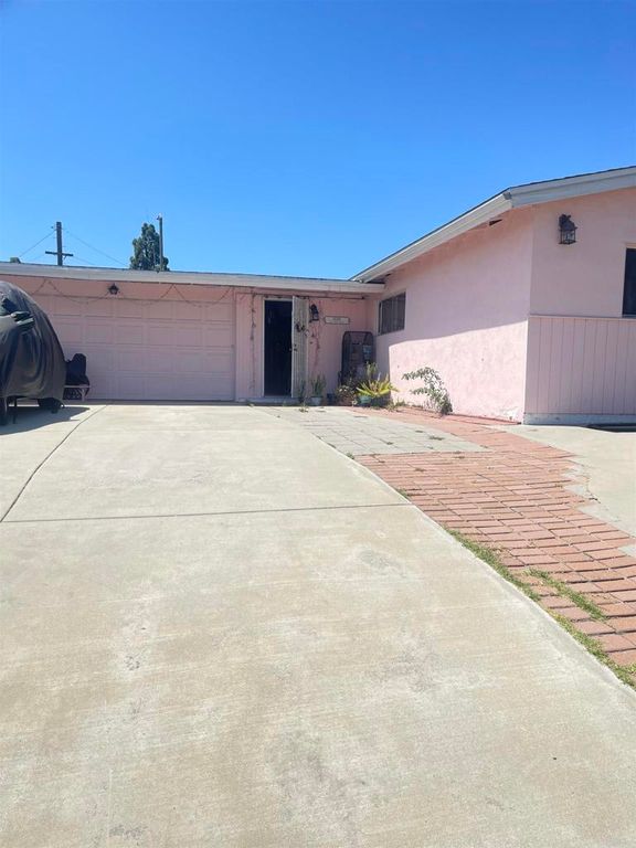Image 1 of property listing at 18186 Rio Seco Dr, Rowland Heights, CA 91748