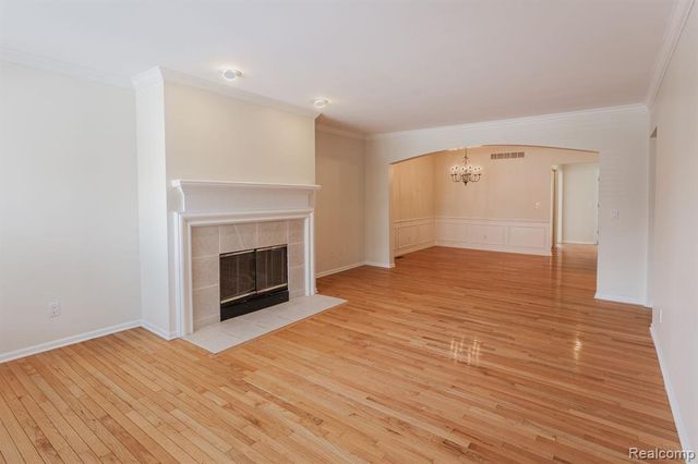 159 Allenhurst Avenue, Royal Oak, MI 48067