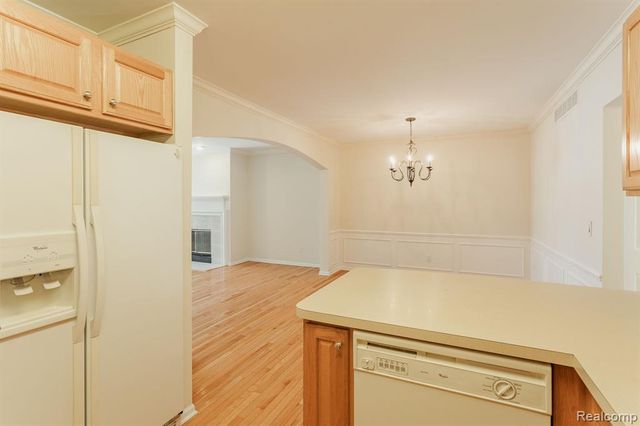 159 Allenhurst Avenue, Royal Oak, MI 48067