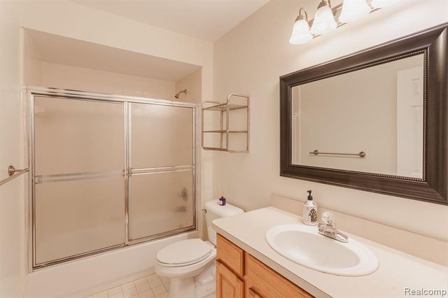 159 Allenhurst Avenue, Royal Oak, MI 48067