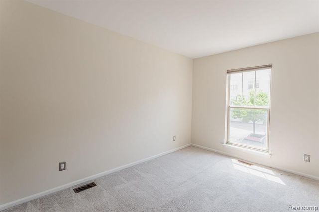 159 Allenhurst Avenue, Royal Oak, MI 48067