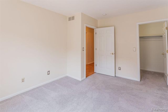 159 Allenhurst Avenue, Royal Oak, MI 48067