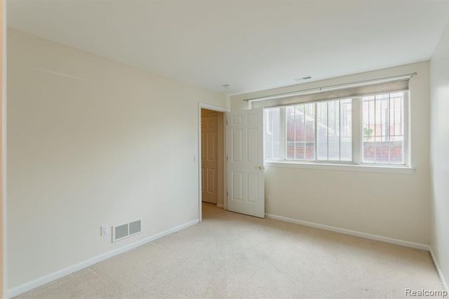 159 Allenhurst Avenue, Royal Oak, MI 48067