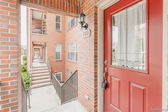159 Allenhurst Avenue, Royal Oak, MI 48067
