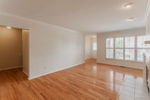 159 Allenhurst Avenue, Royal Oak, MI 48067