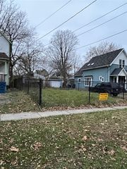 633 Trimble Avenue, Kalamazoo, MI 49048