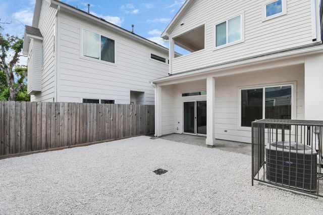 4709 Oats Street, Houston, TX 77020