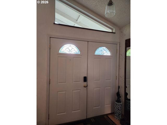 1315 DEBRICK Rd, Eugene, OR 97401