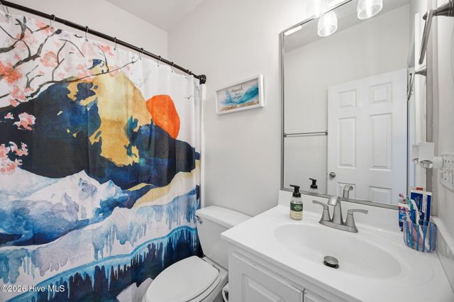 2752 Barefoot Lane, Winterville, NC 28590