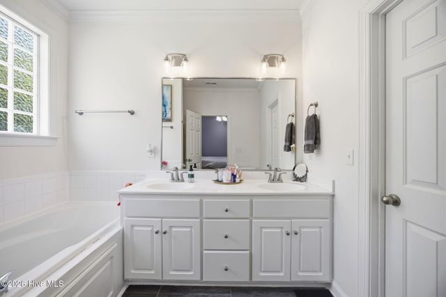2752 Barefoot Lane, Winterville, NC 28590