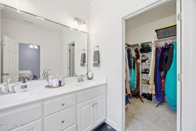 2752 Barefoot Lane, Winterville, NC 28590