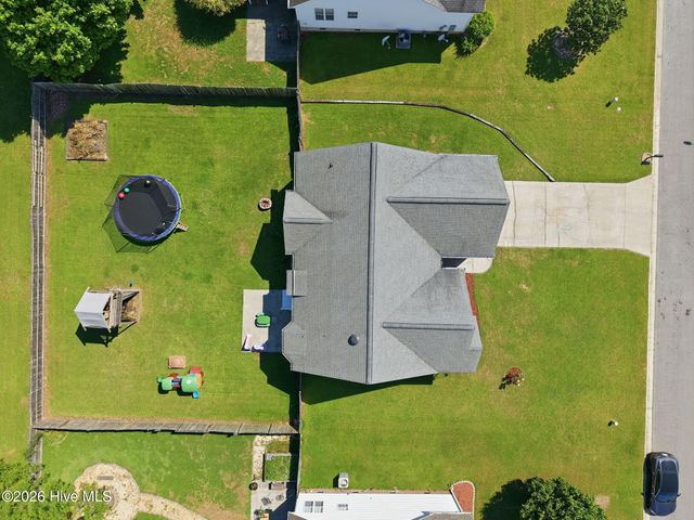 2752 Barefoot Lane, Winterville, NC 28590