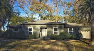 203 Stratford Drive, Summerville, SC 29485