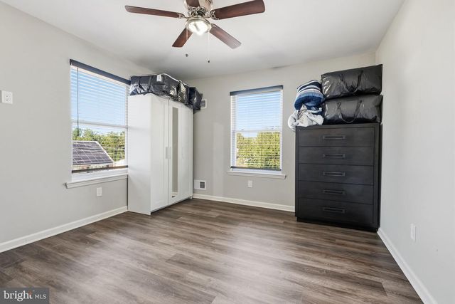 115 WAVERLY PL, Hamilton, NJ 08609