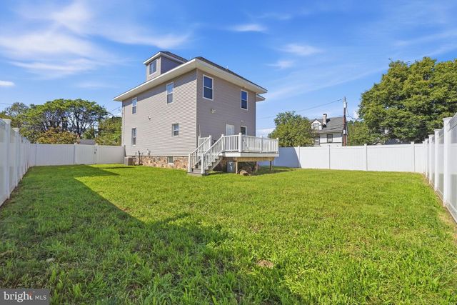 115 WAVERLY PL, Hamilton, NJ 08609