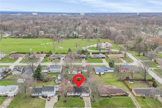 25891 Chaucer Drive, Westlake, OH 44145