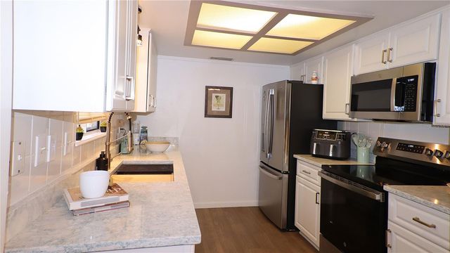 8465 SW 107TH LANE, Ocala, FL 34481