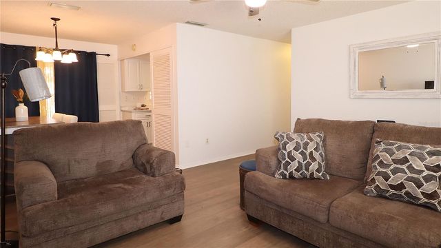 8465 SW 107TH LANE, Ocala, FL 34481