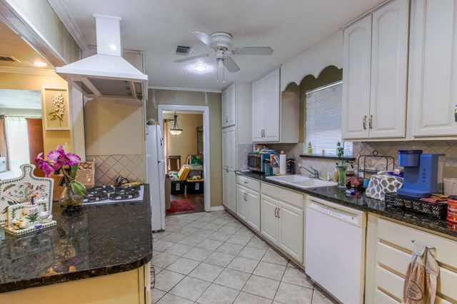 2605 Natalie Drive, Plano, TX 75074