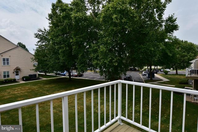 4304-B ADELAIDE DR, Mount Laurel, NJ 08054
