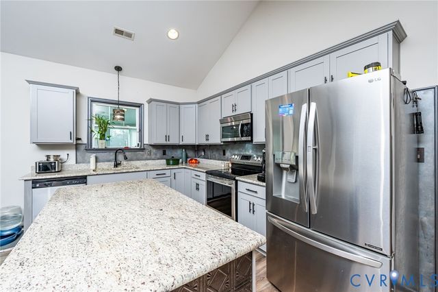 165 New South Ridge Rd, Bumpass, VA 23024