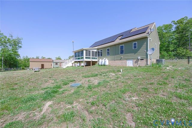 165 New South Ridge Rd, Bumpass, VA 23024