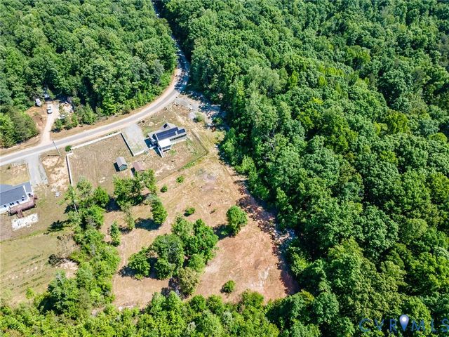 165 New South Ridge Rd, Bumpass, VA 23024