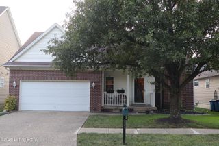 6414 Tradesmill Dr, Louisville, KY 40291
