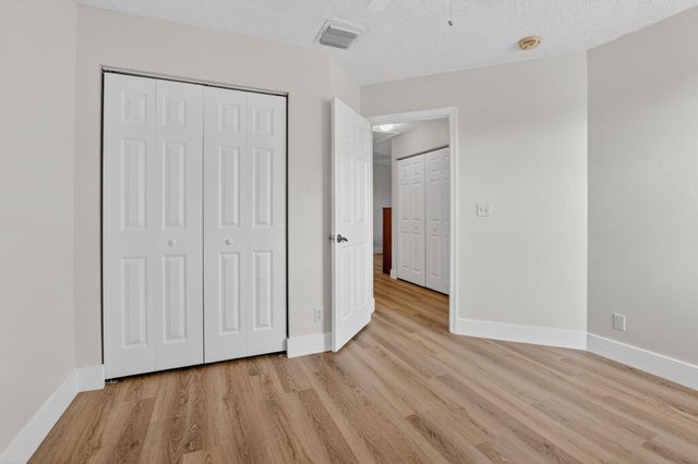 21270 Vía Eden, Boca Raton, FL 33433