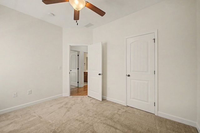 3017 Falling Leaves Lane, Lexington, KY 40509