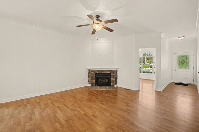 3017 Falling Leaves Lane, Lexington, KY 40509