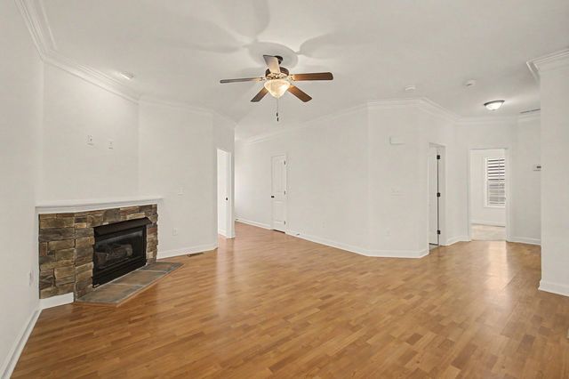 3017 Falling Leaves Lane, Lexington, KY 40509