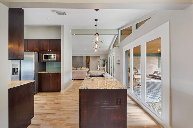 9223 Rangely Drive, Houston, TX 77055