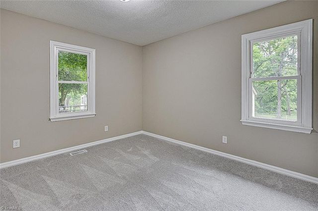 207 E Academy Street, Randleman, NC 27317