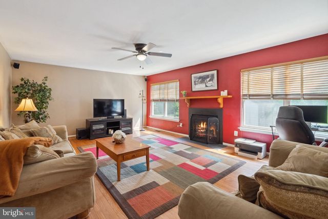 156 ABBEY DRIVE, Royersford, PA 19468