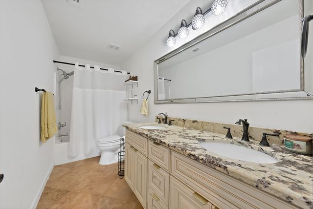 2827 Grandview Drive, Grand Prairie, TX 75052