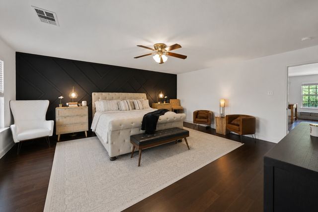 2827 Grandview Drive, Grand Prairie, TX 75052