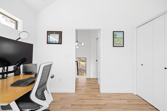 1202 Greenwood Ave, Austin, TX 78721