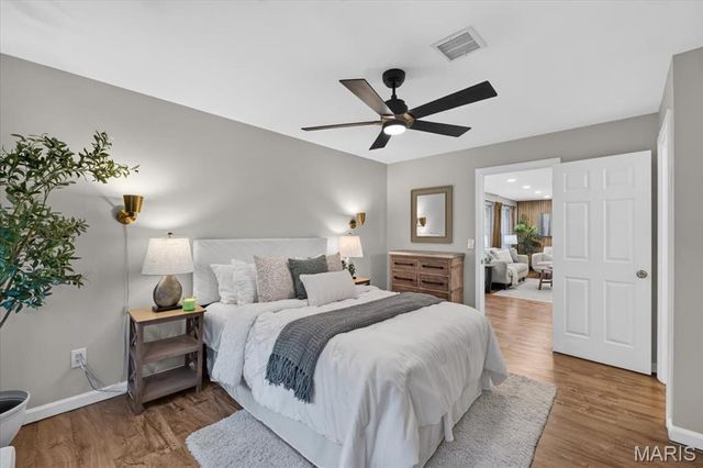 12453 Westport Drive, St Louis, MO 63146