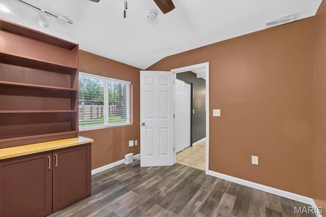 12453 Westport Drive, St Louis, MO 63146
