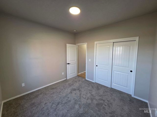 929 22nd Ave E, Jerome, ID 83338