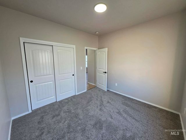 929 22nd Ave E, Jerome, ID 83338