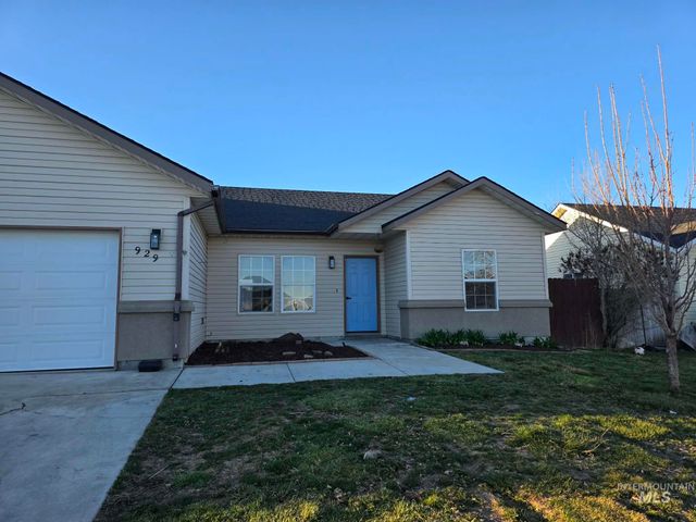 929 22nd Ave E, Jerome, ID 83338