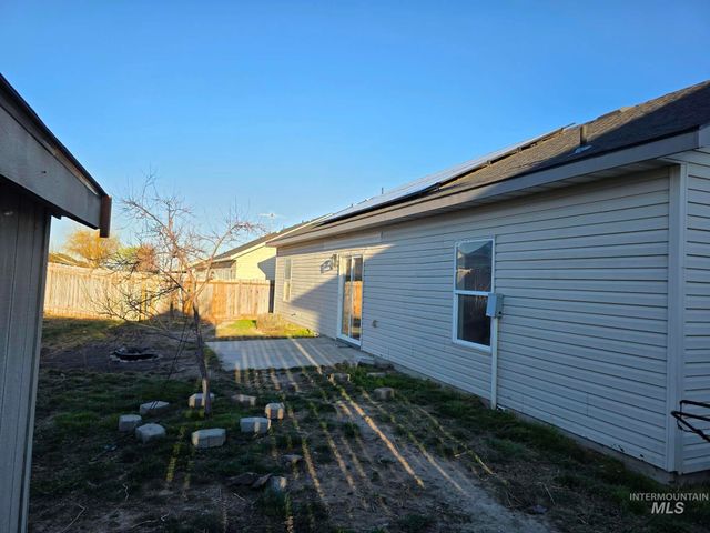 929 22nd Ave E, Jerome, ID 83338