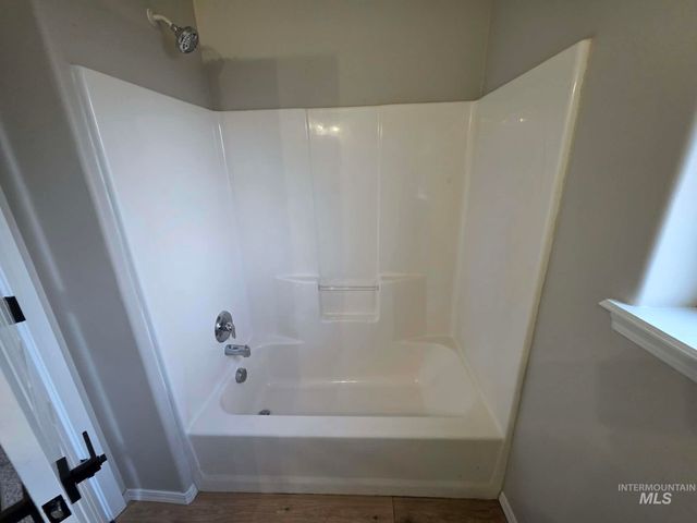 929 22nd Ave E, Jerome, ID 83338