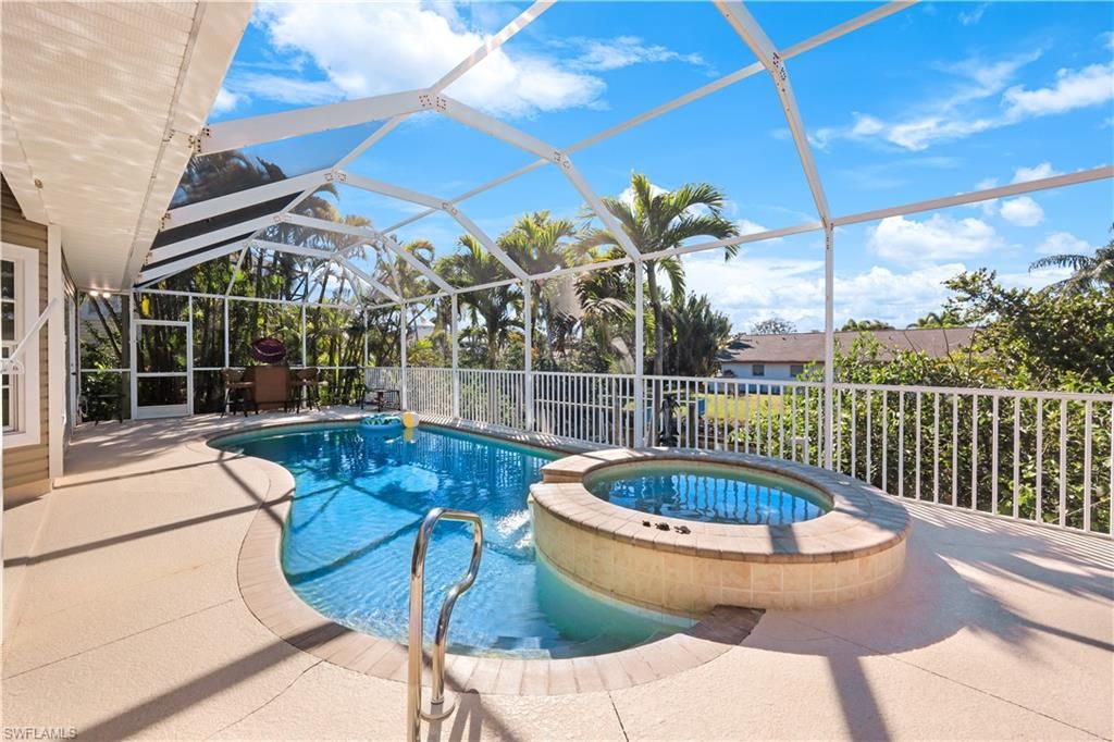 27160 Flamingo DR, BONITA SPRINGS, FL 34135 — exterior