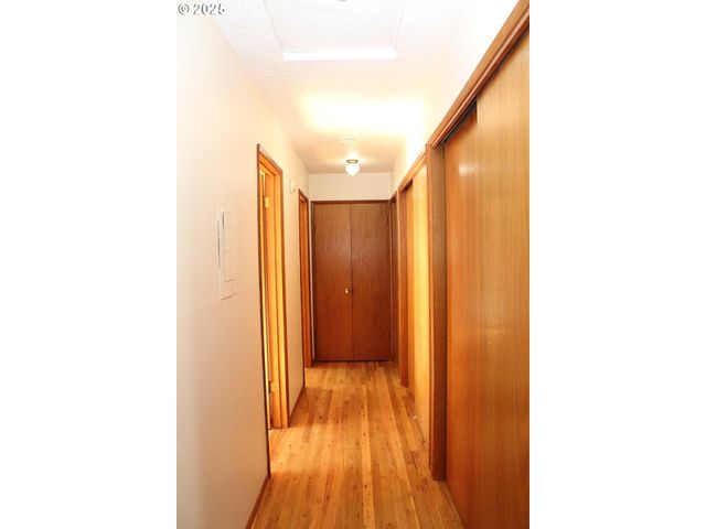 623 Ne 74TH Ave, Portland, OR 97213