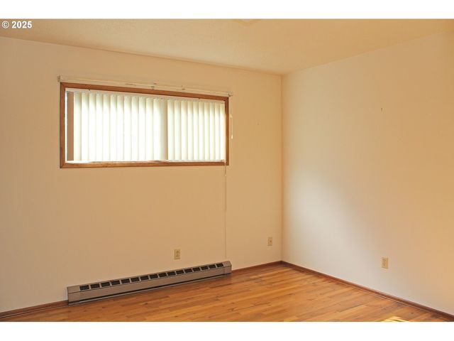 623 Ne 74TH Ave, Portland, OR 97213