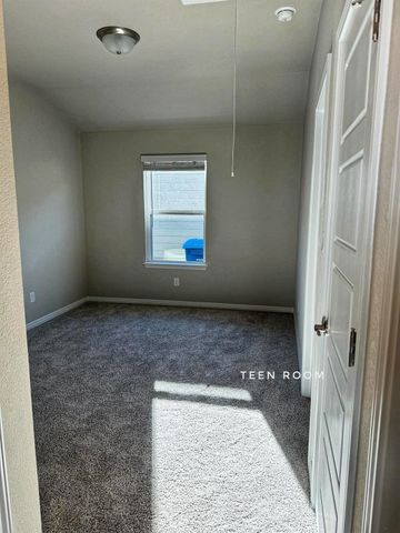 2844 Moyer LN, Round Rock, TX 78665